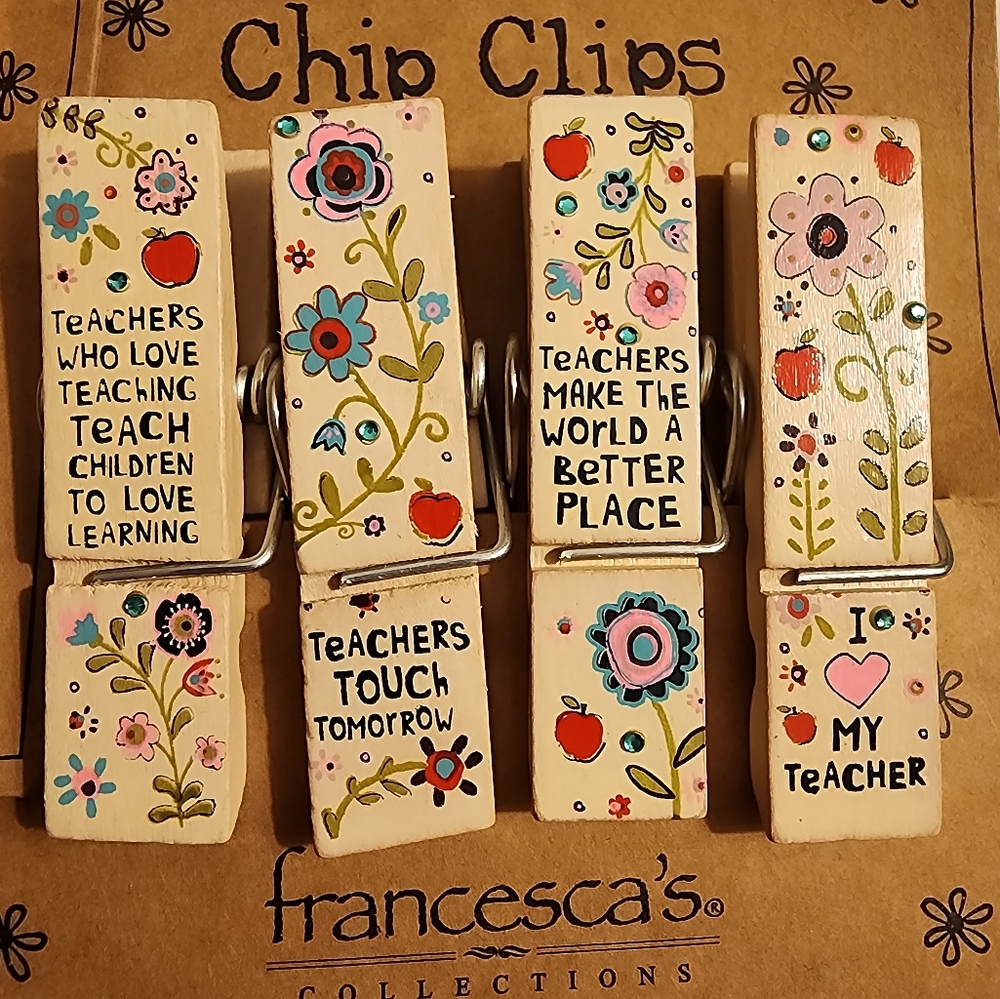 TEACHER GIFT CLIPS FOR PAPERS, CHIPS, DISPLAY-2 SETS OF 4 CLIPS